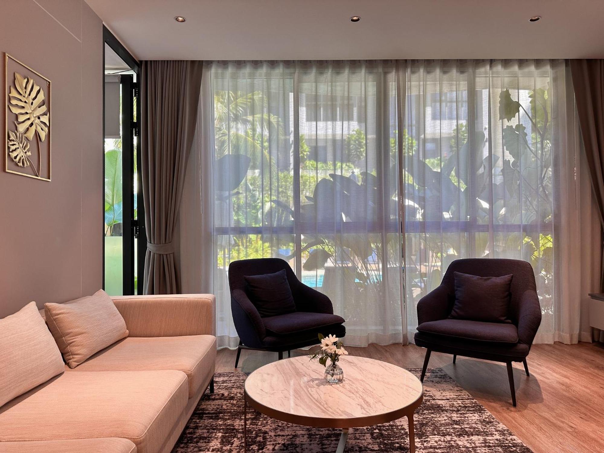 La Green Hotel And Residence Bang Tao Beach  Exterior photo